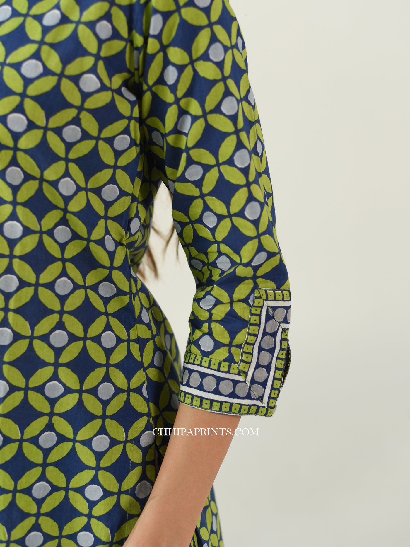 Cotton Geometric Print Suit Set In Shades Of Green And Navy Blue
