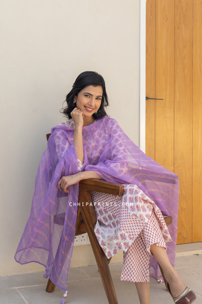 Cotton Mahin Buti Kalidar Kurta Set in Shades of Pink & Purple