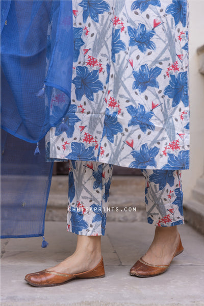 Cotton Floral Print Kurta Set From Saanjh Collection in Blue