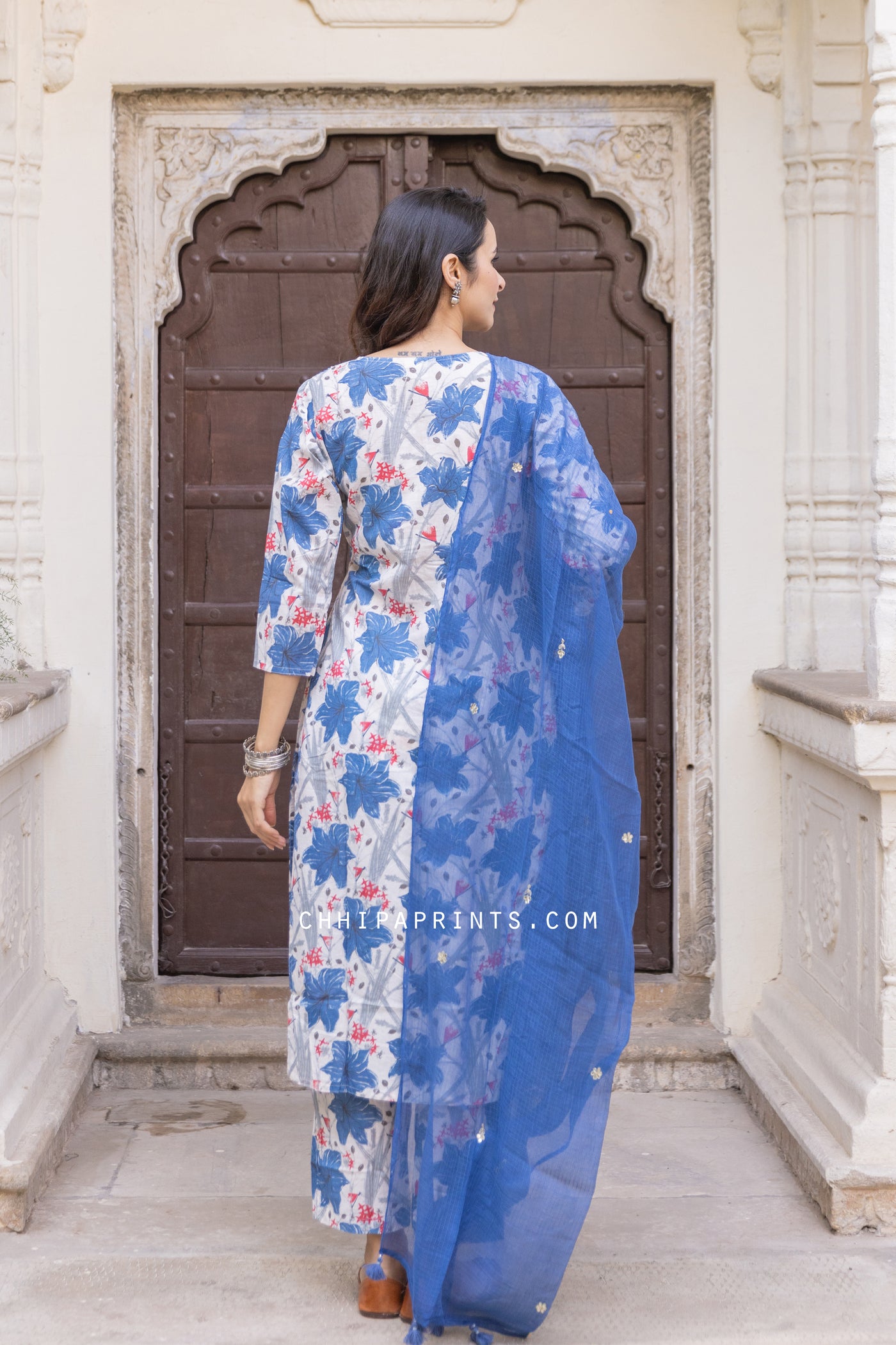 Cotton Floral Print Kurta Set From Saanjh Collection in Blue
