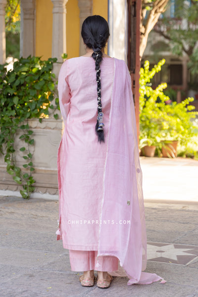 Chanderi Silk Mukaish Work Kurta Set in Blush Pink (Set of 3)