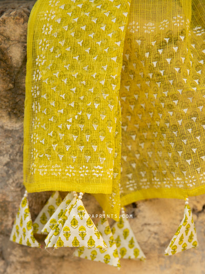 Cotton V Neck Gather Buti Kurta Suit Set in Sulphur Yellow