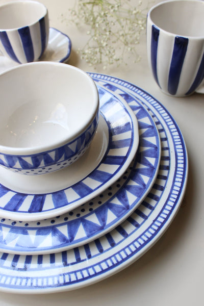 CERAMIC STONEWARE DOTS AND STRIPES STARTER PLATE IN BLUE