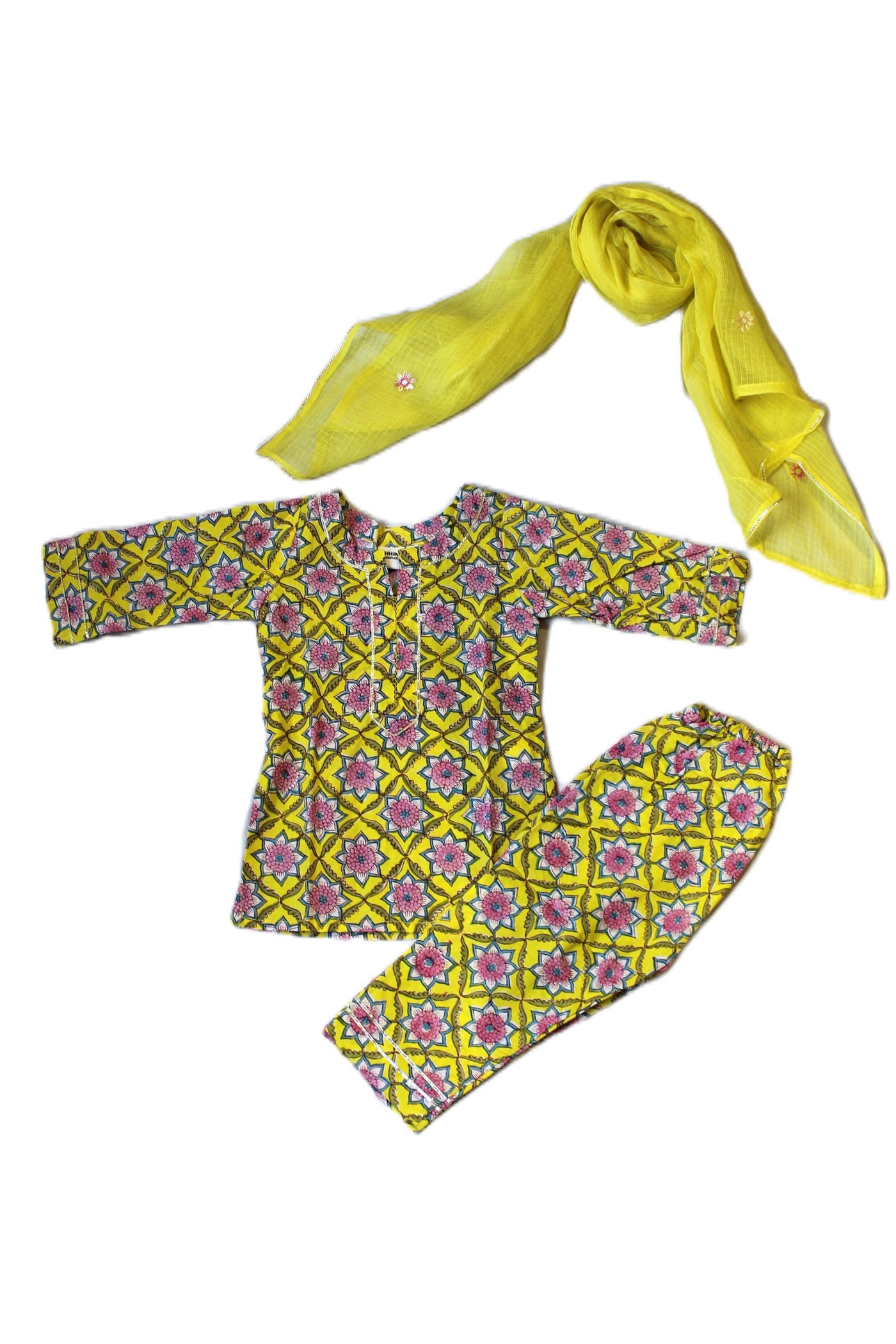 COTTON GEOMETRIC PRINT GIRLS KURTA SET IN YELLOW