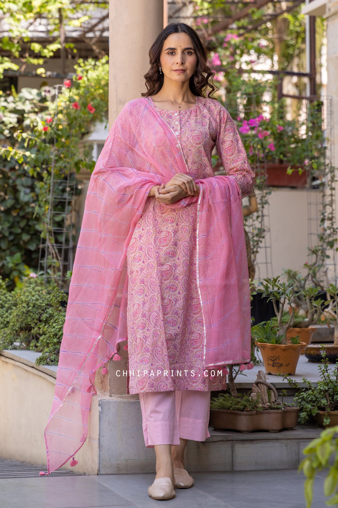 Cotton Paisley Jaal Suit Set in Pink (Set of 3)