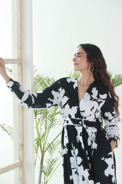 Cotton Long Dress with Gather in Black Floral
