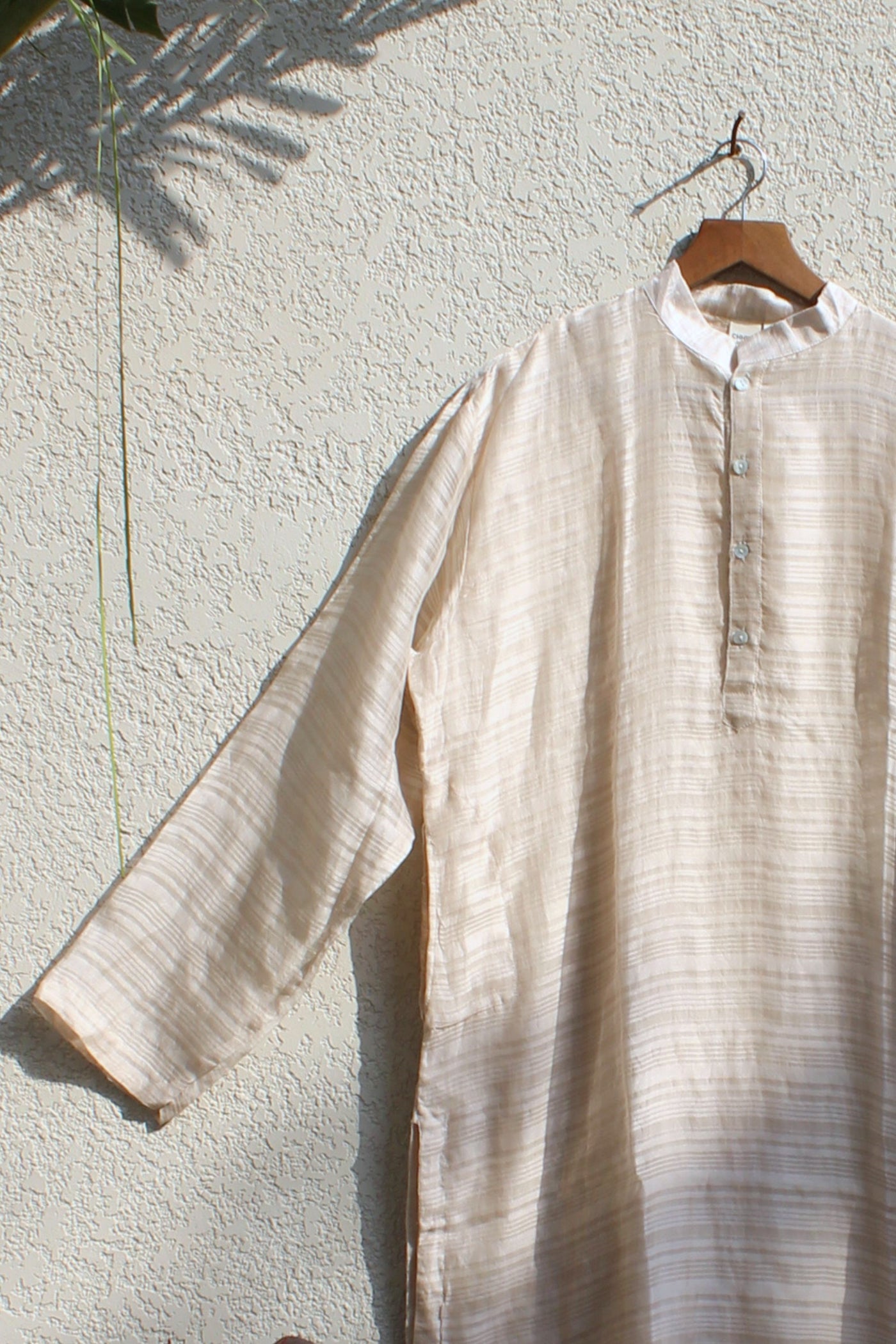 CHANDERI SILK MEN KURTA CHECKS PATTERN IN PINK TINT