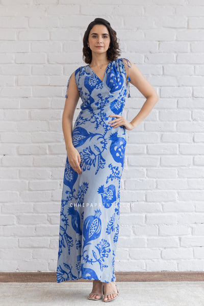 COTTON HAND PRINTED ANAR JAAL LONG SLEEVELESS DRESS IN SHADES OF BLUE