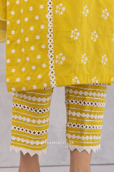 COTTON Buti Embroidery KURTA SUIT SET IN Sulphur Yellow