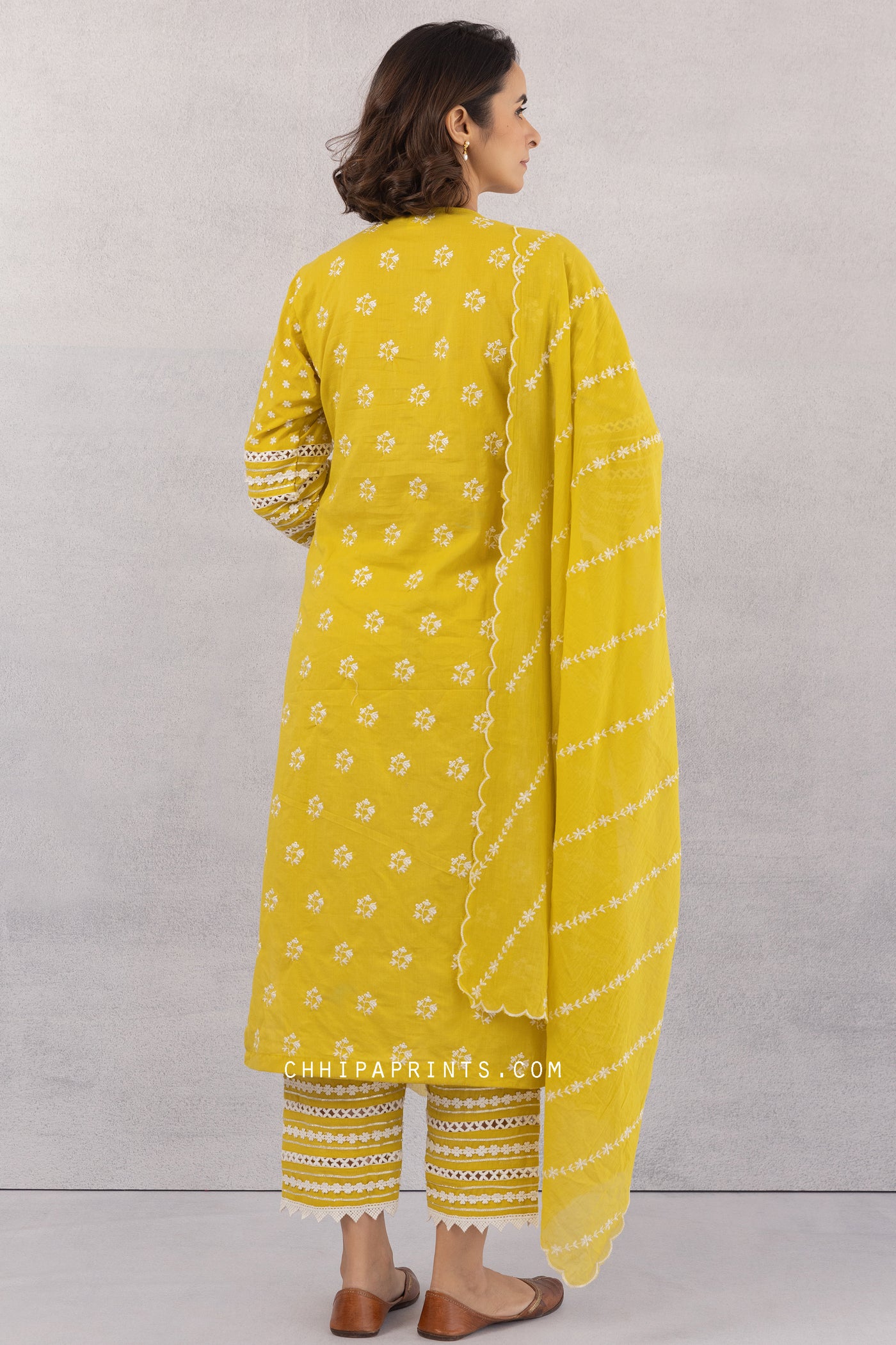 COTTON Buti Embroidery KURTA SUIT SET IN Sulphur Yellow