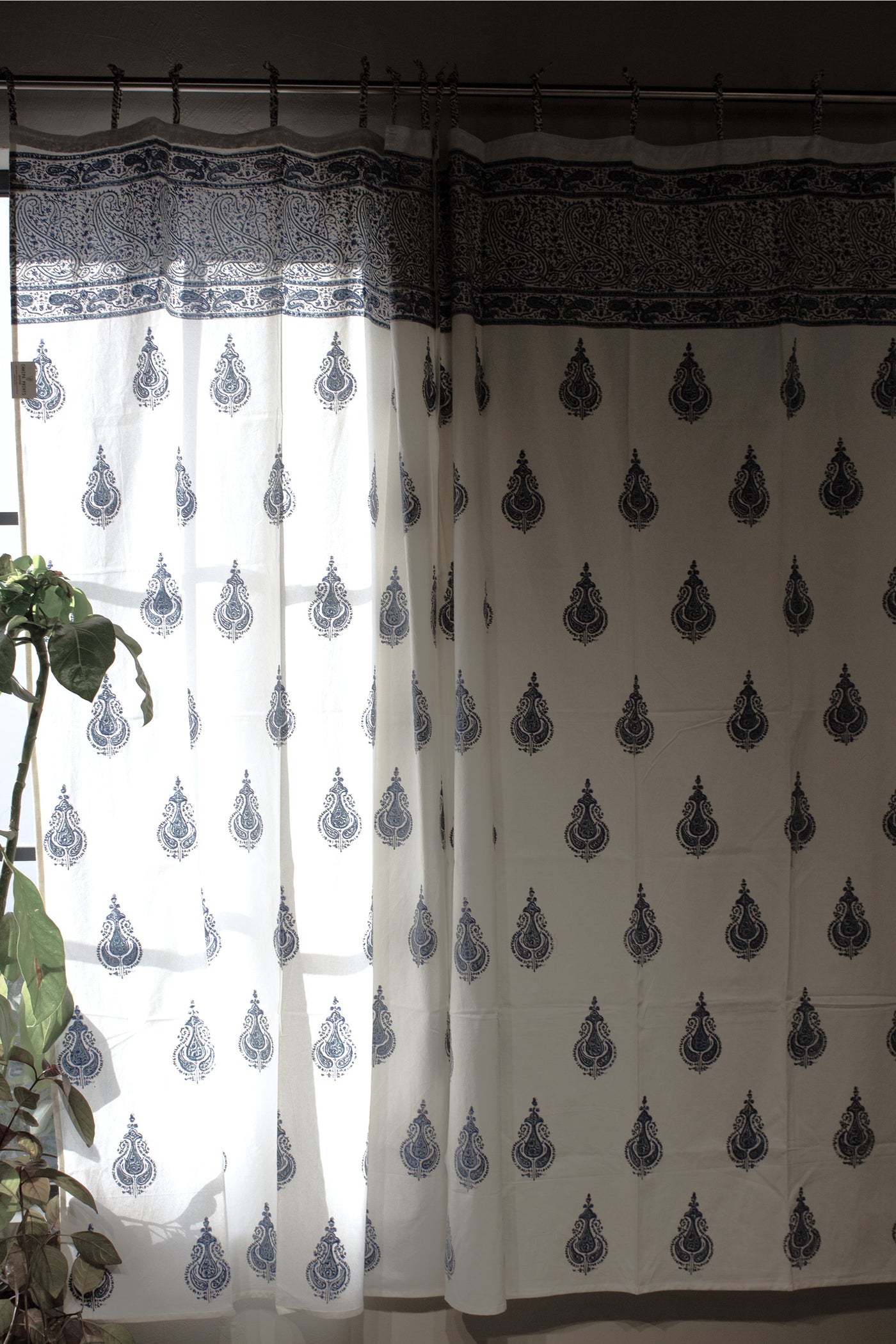 COTTON PAISELY BLOCK PRINT CURTAIN IN SHADES OF BLUE