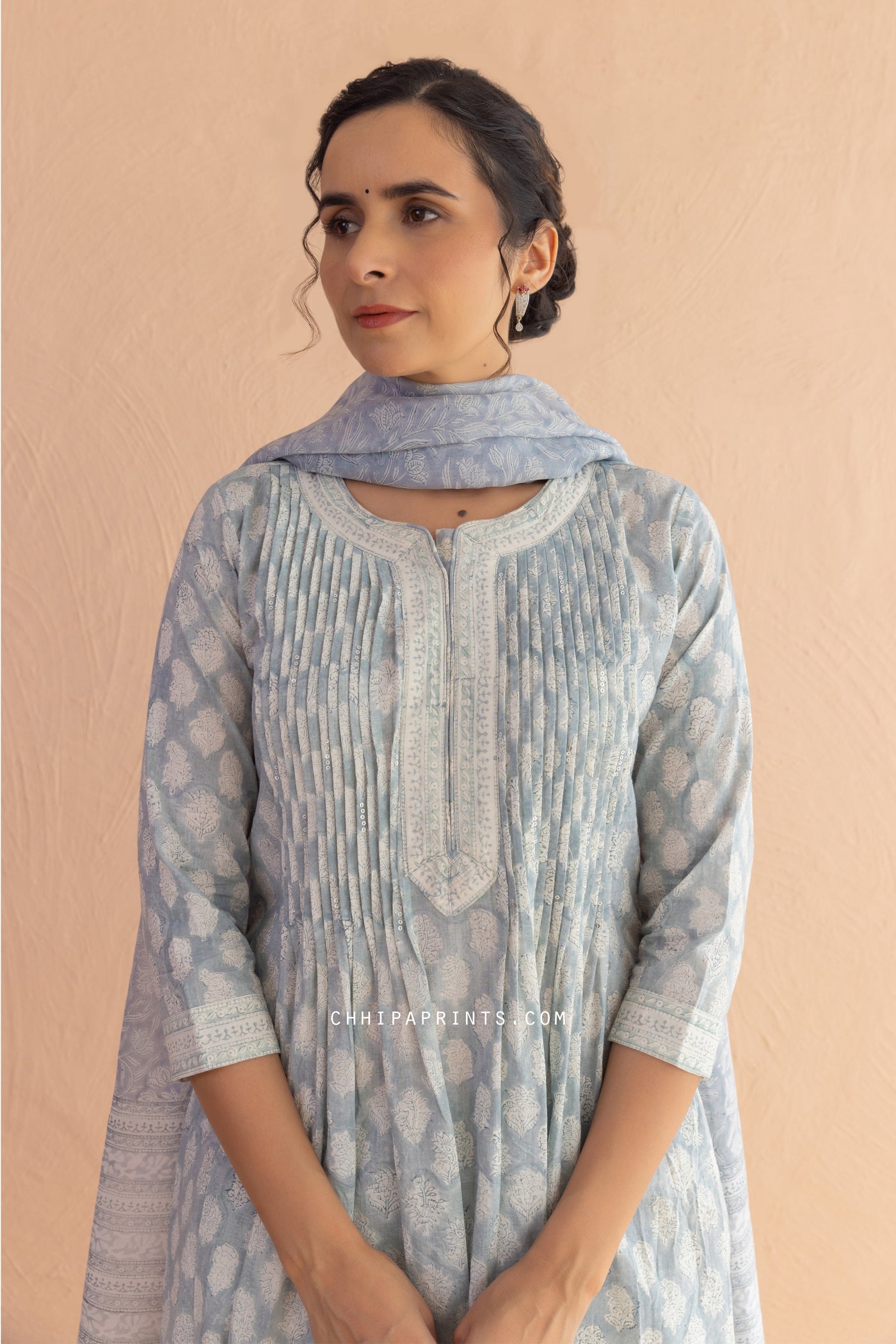 Cotton Block Print Shell Tuck Buti Kurta Set in Aqua Grey