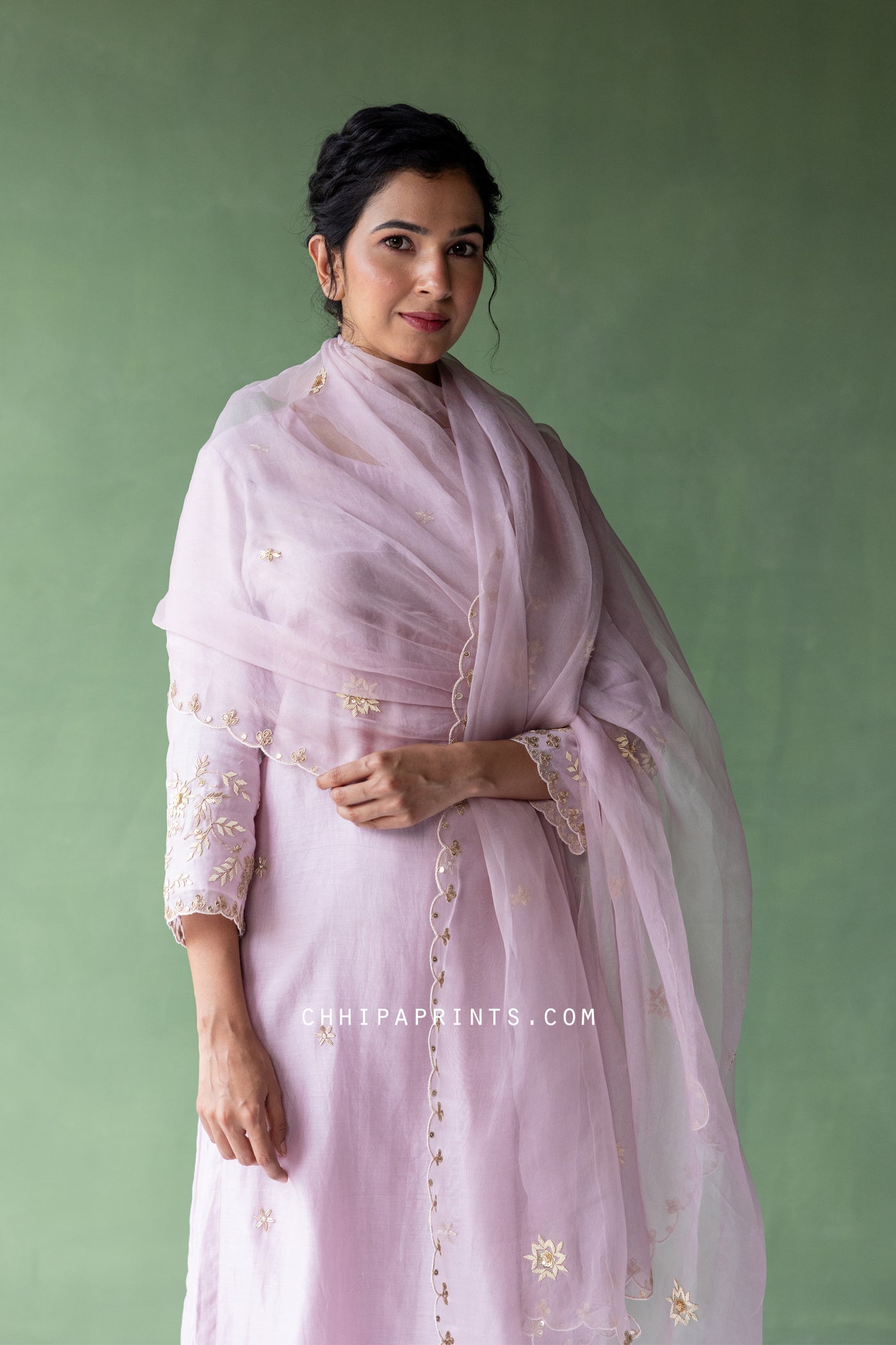 Chanderi Silk Dabka Hand Embroidery Kurta Set in Pale Lilac