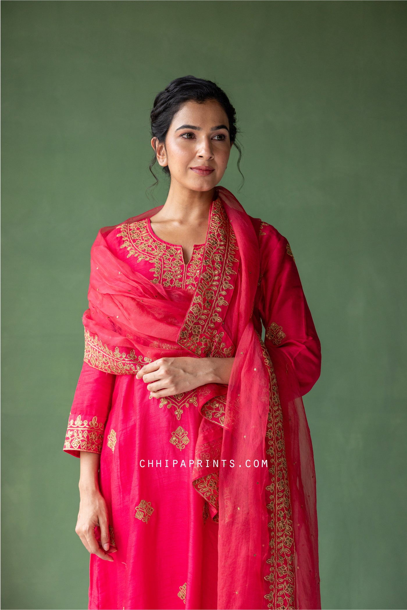 Raw SIlk Zari Embroidered Kurta Set in Virtual Pink