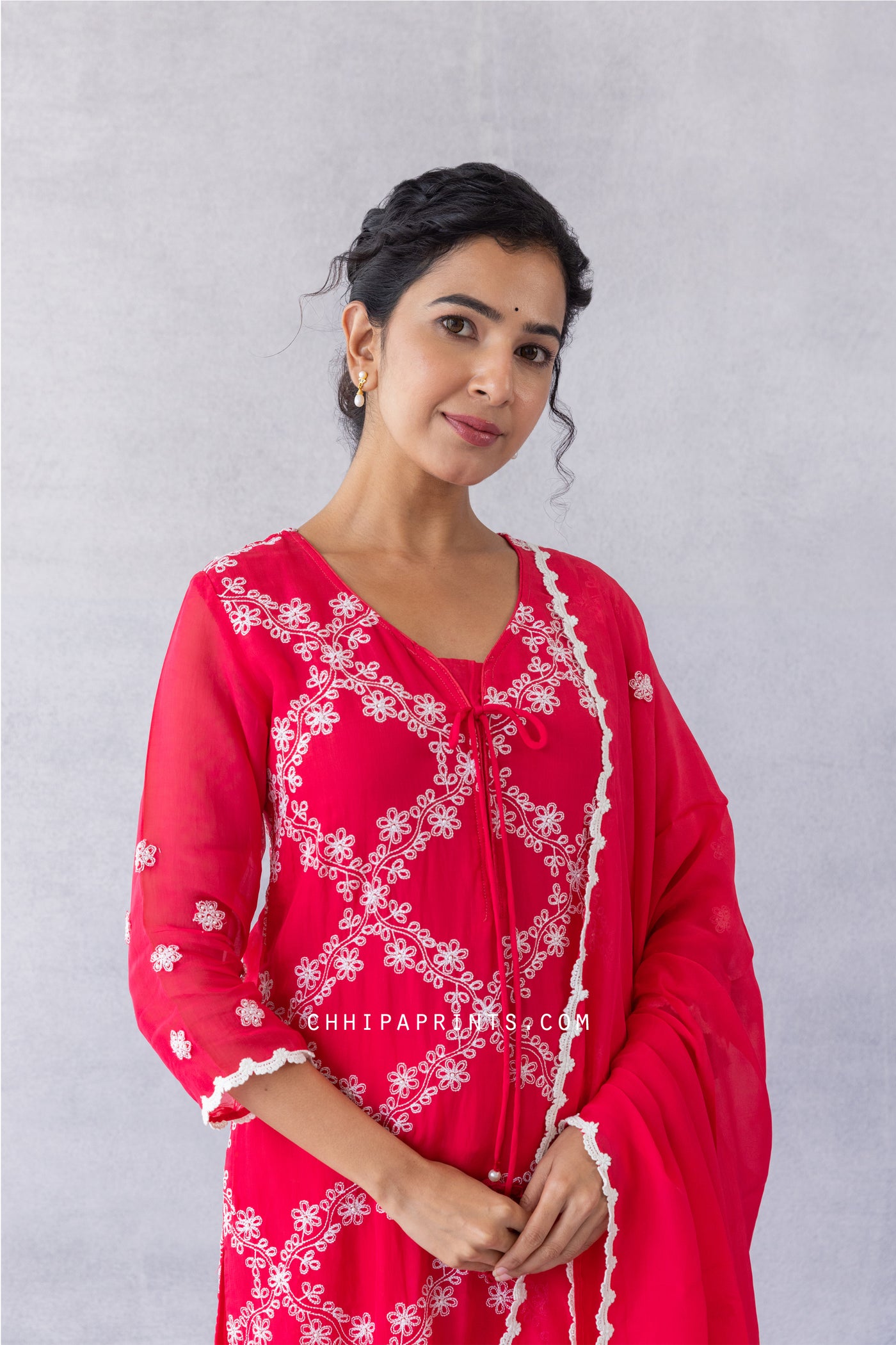 Organza Jaal Embroidery Kurta Set in Virtual Pink