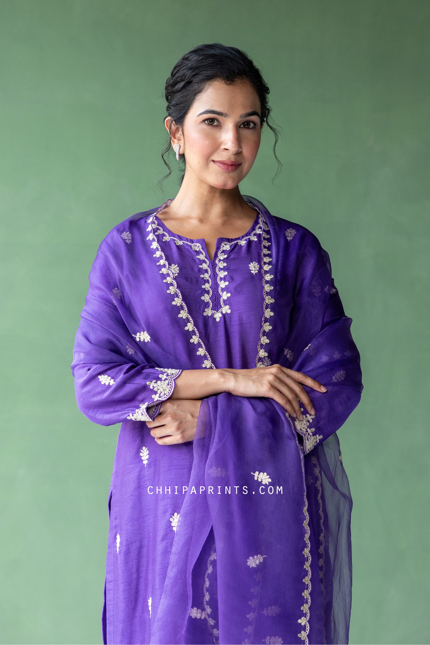 Raw Silk Hand Aari & Pittan Embroidery Work Kurta Set in Ultra Voilet