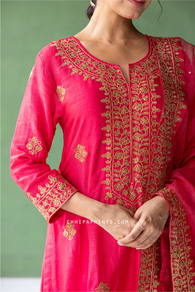 Raw SIlk Zari Embroidered Kurta Set in Virtual Pink