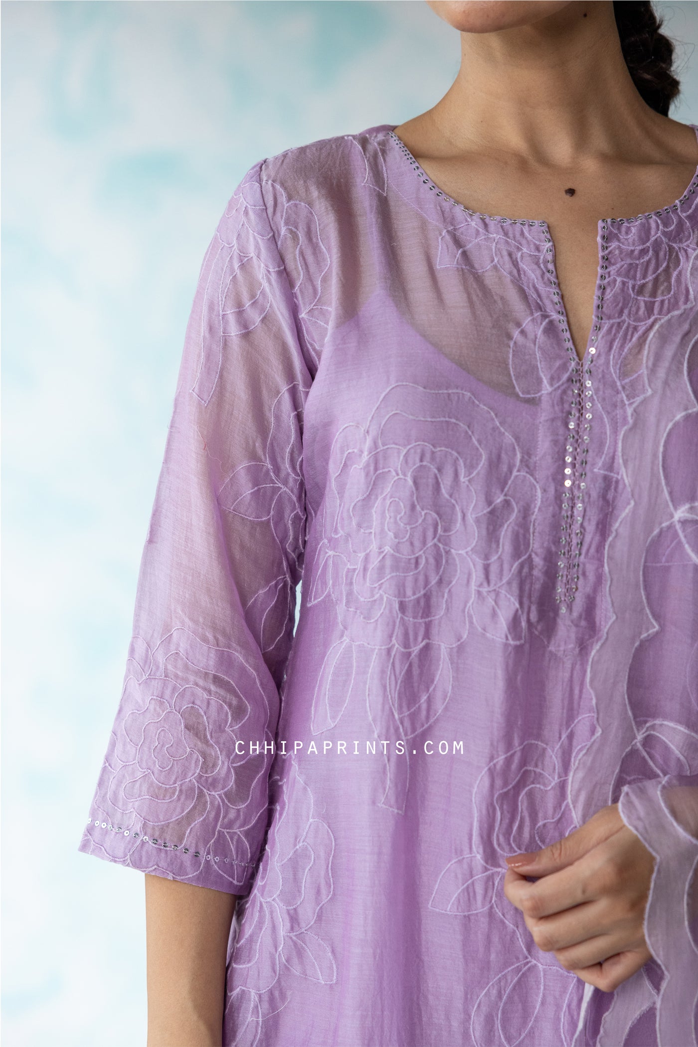 Chanderi Silk Lotus Applique Embroidery Kurta Set in Lilac (Set of 4)