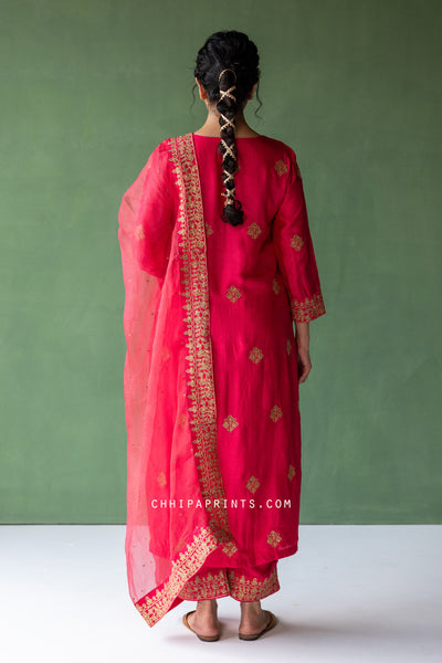 Raw SIlk Zari Embroidered Kurta Set in Virtual Pink