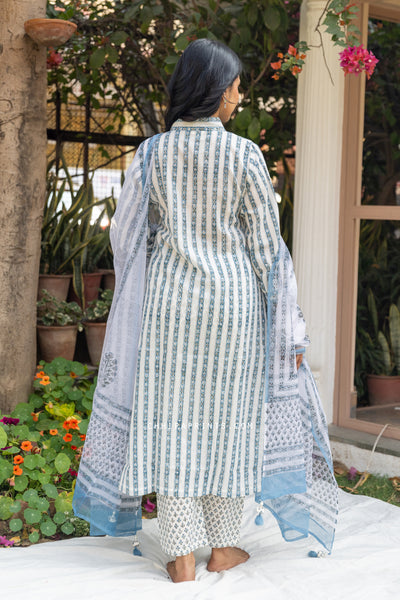 Cotton Block Print Parcha Border Kurta Set in Shades of Blue