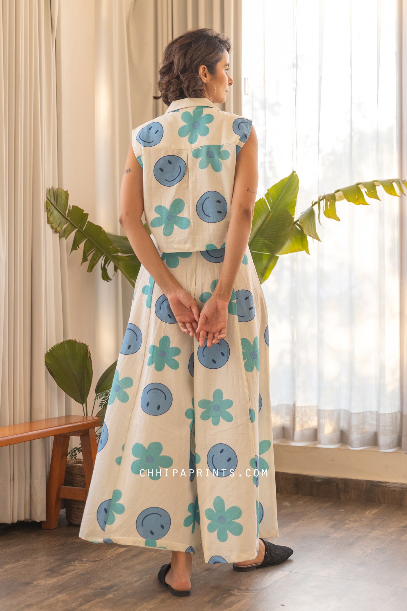 Cotton Smiley Print Co Ord Set in Shades of Blue & Green