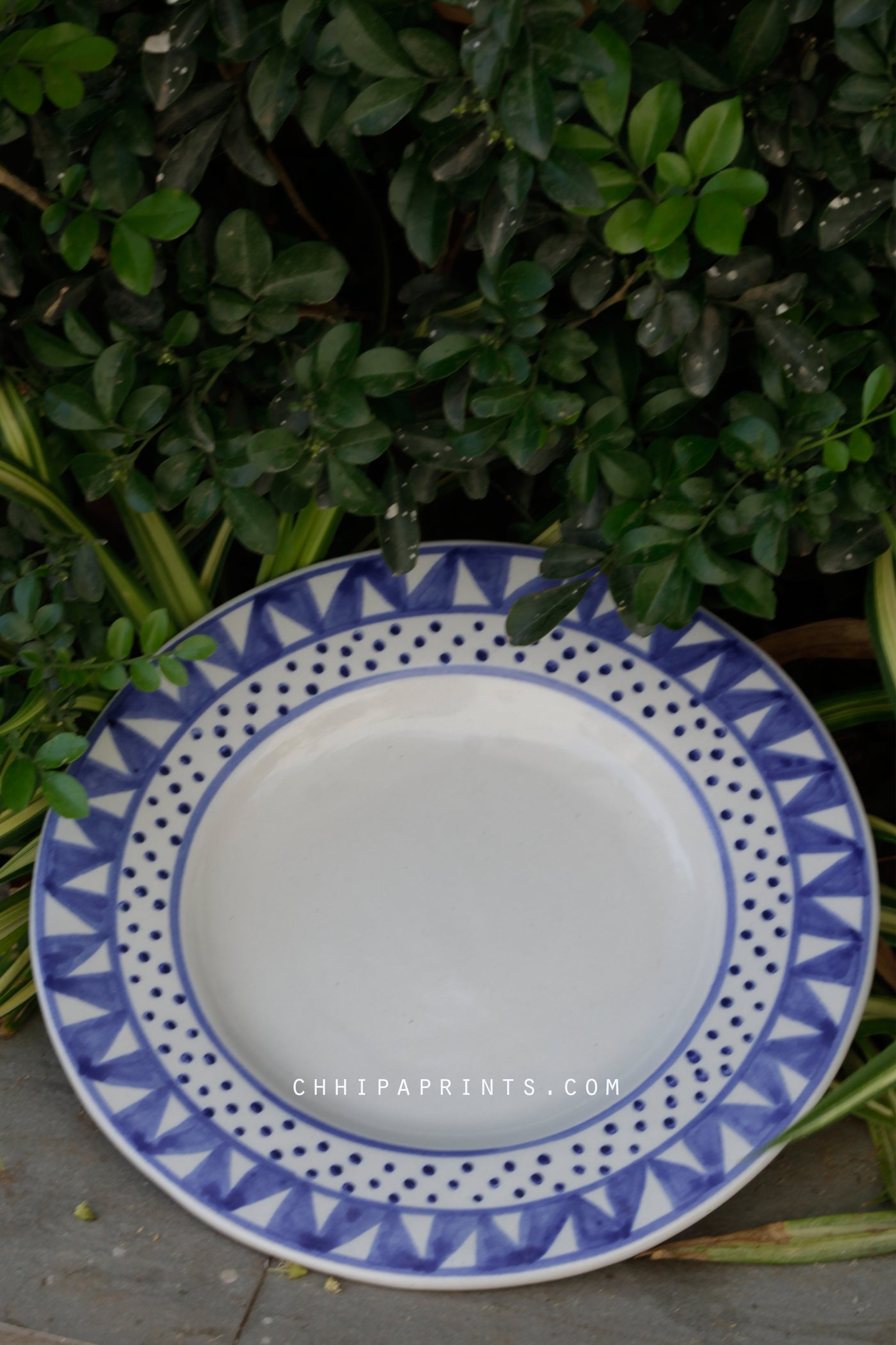 CERAMIC STONEWARE DOTS AND STRIPES STARTER PLATE IN BLUE