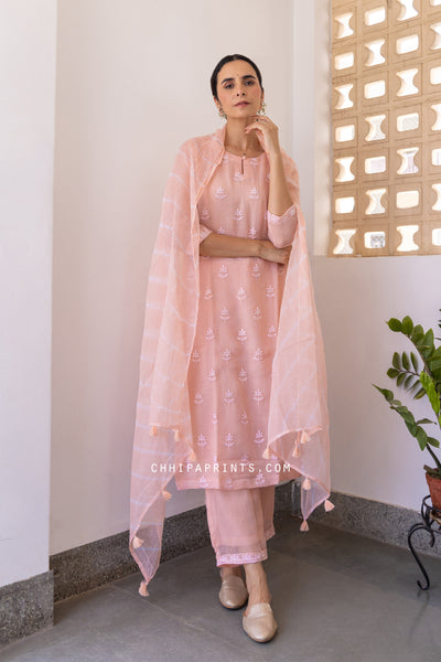 Kota Doria Embroidery Buti Suit Set in Peach Dust