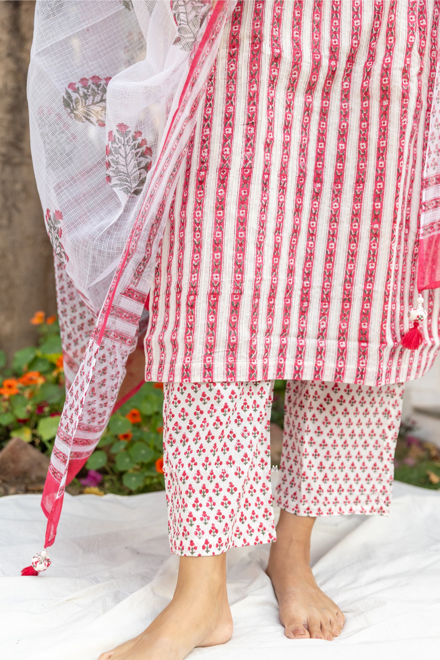 Cotton Block Print Parcha Border Kurta Set in Shades of Pink