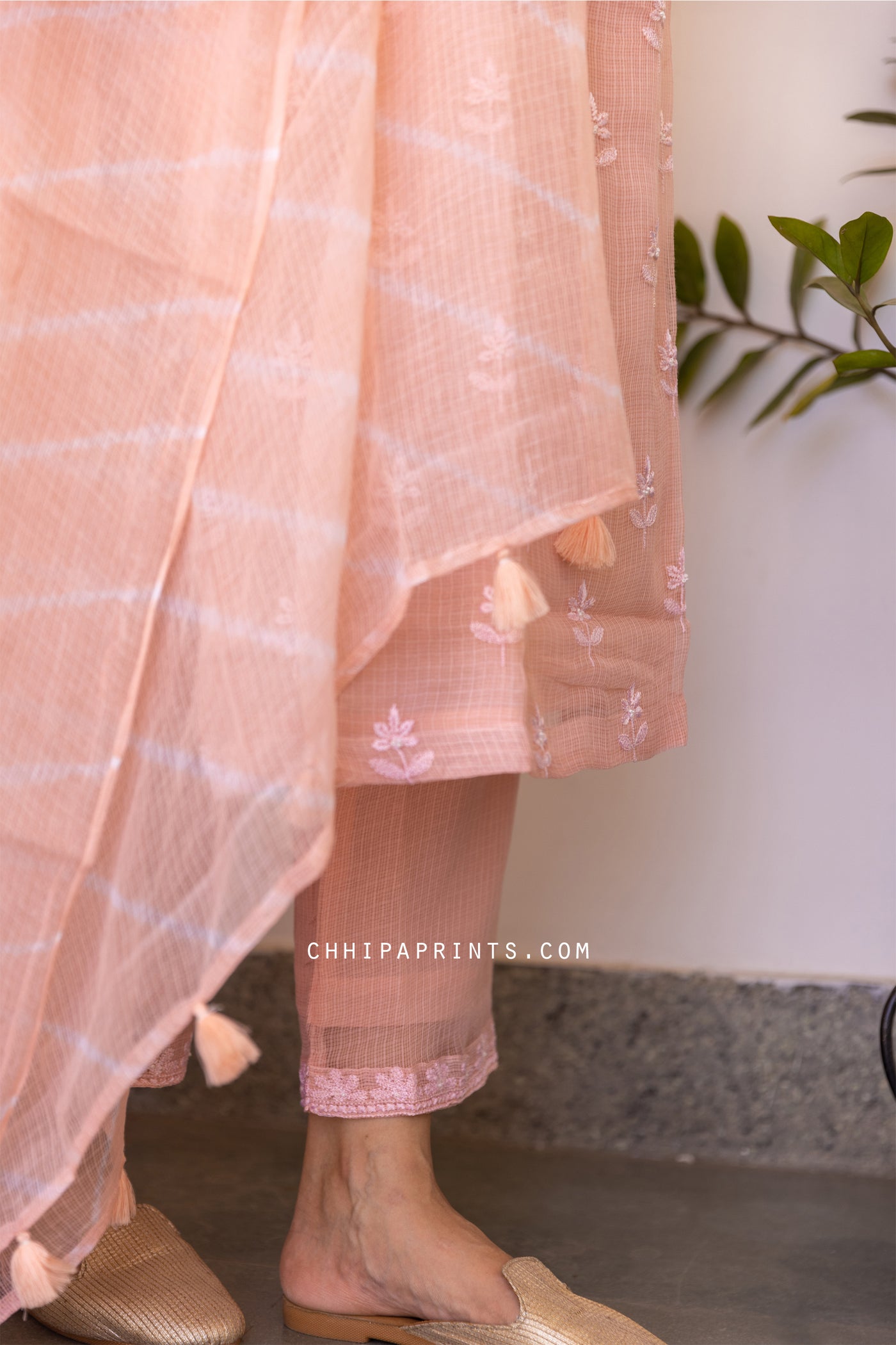 Kota Doria Embroidery Buti Suit Set in Peach Dust