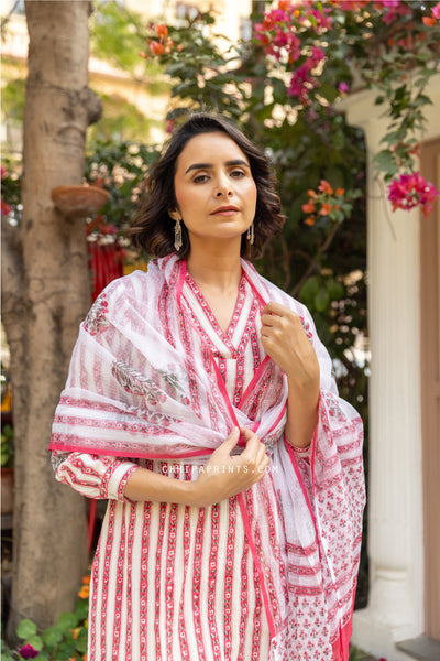 Cotton Block Print Parcha Border Kurta Set in Shades of Pink