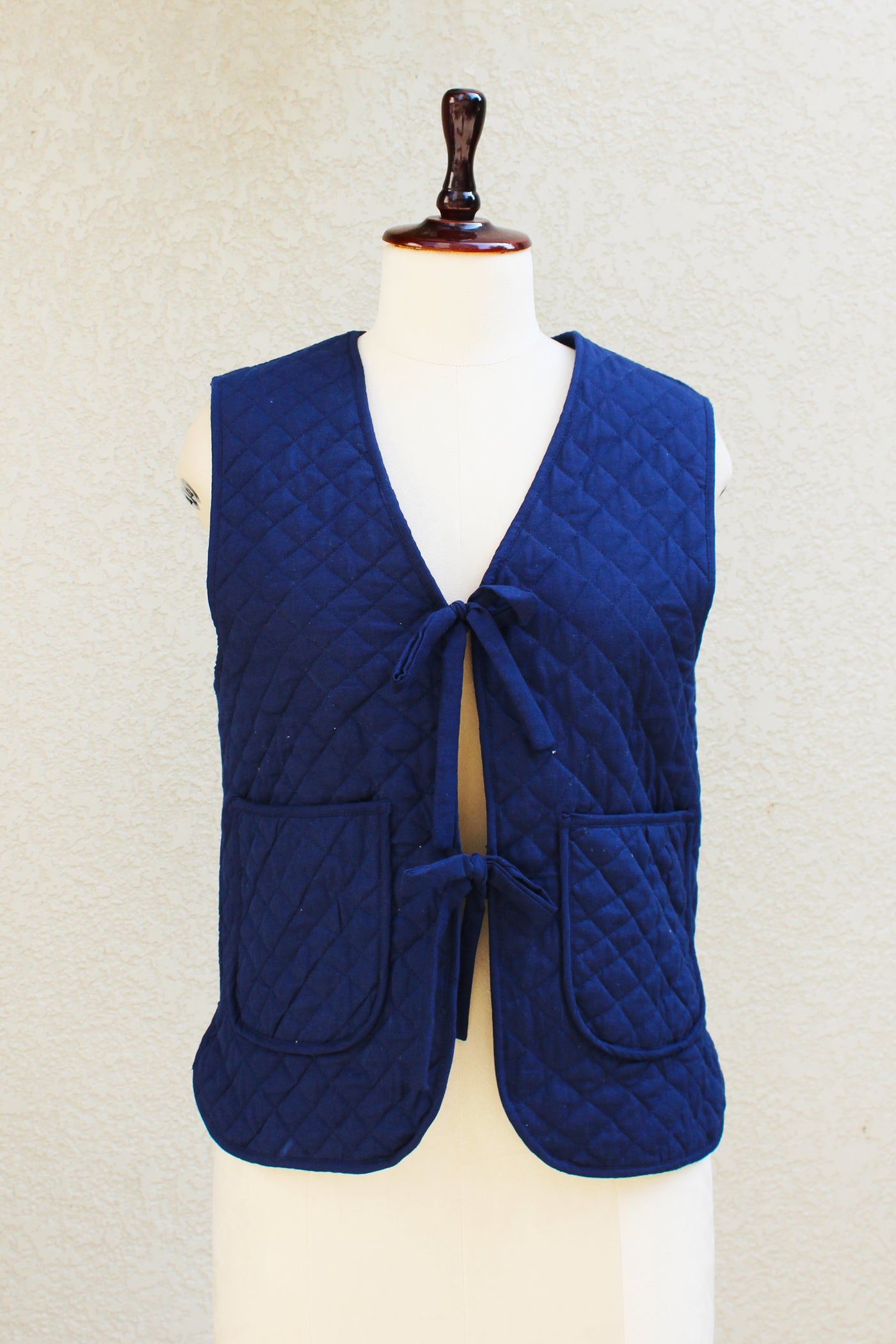 Cotton Quilted Plain Dye Jacket in Navy Blue