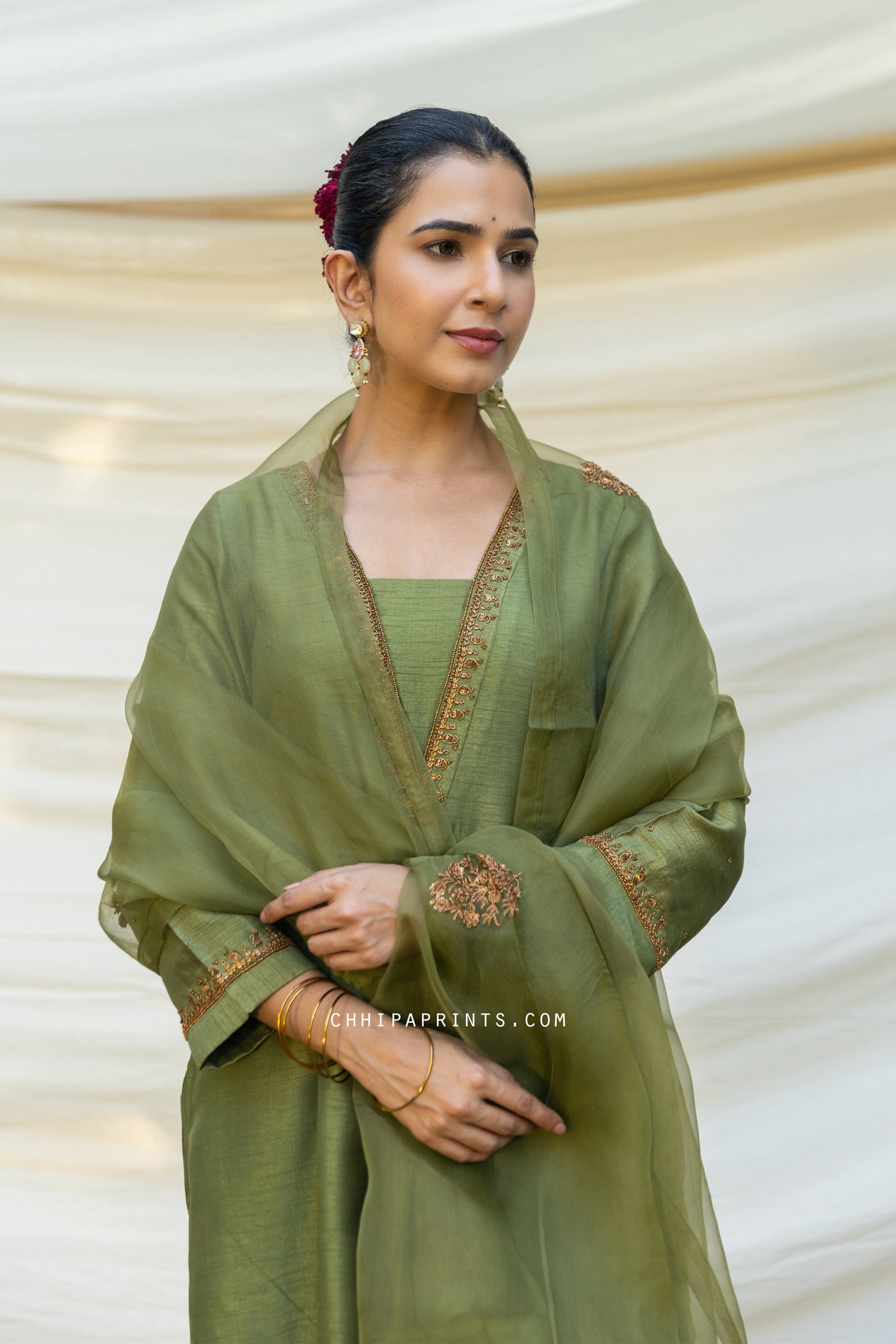 Raw Silk V Neck Antique Gold Embroidery Kurta Set in Forest Green