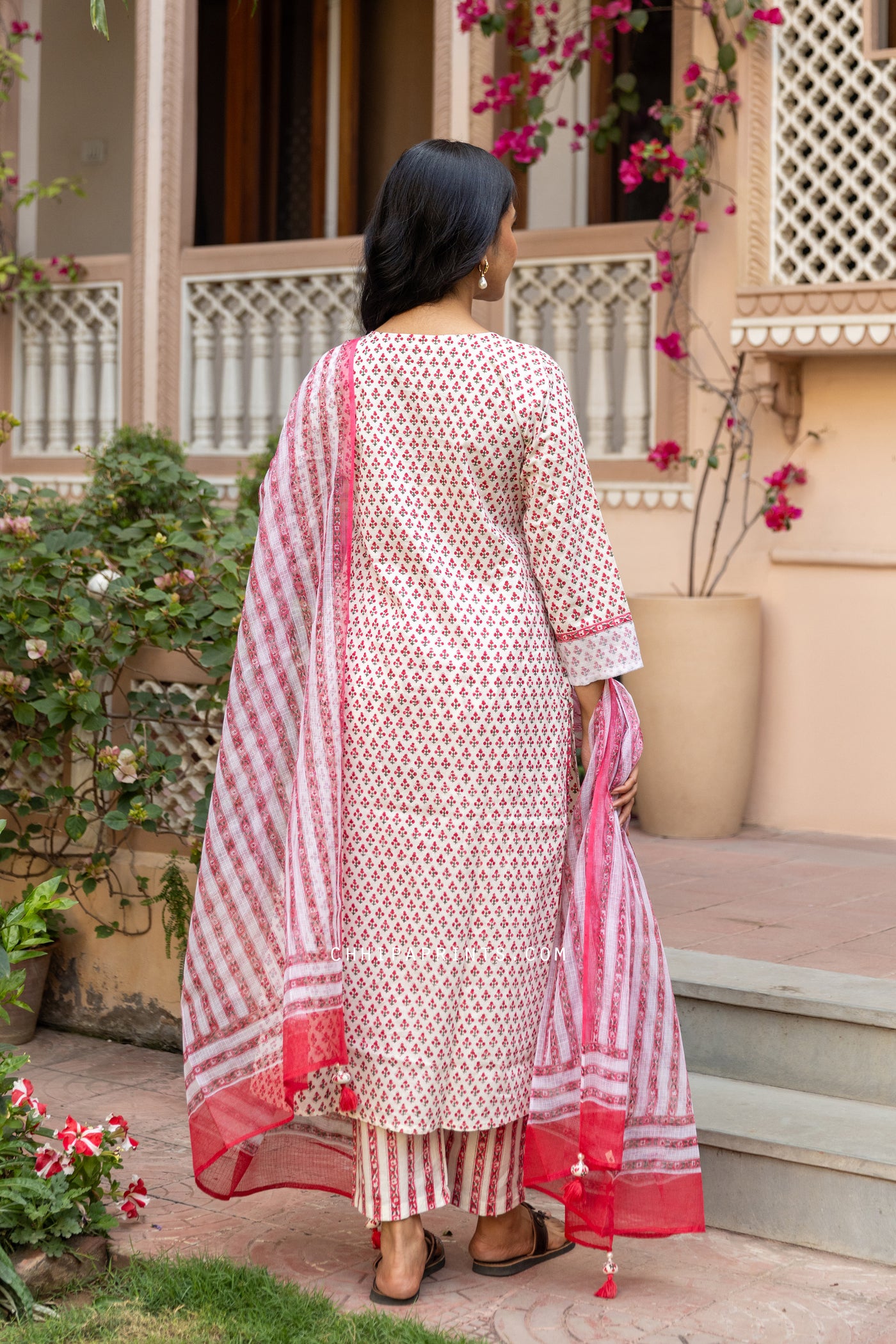 Cotton Block Print Mahin Buti Kurta Set in Shades of Pink