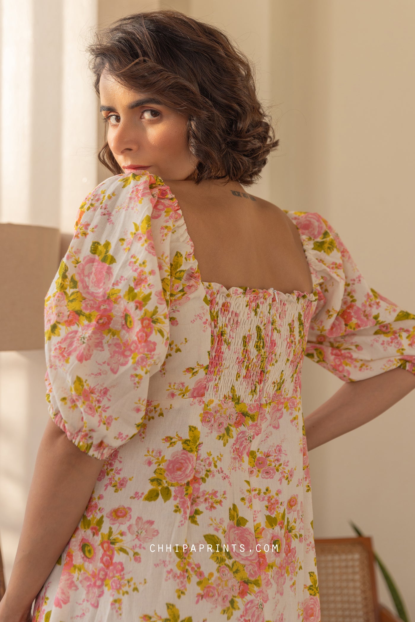 COTTON CHINTZ FLORAL PRINT DRESS IN SHADES OF PINK