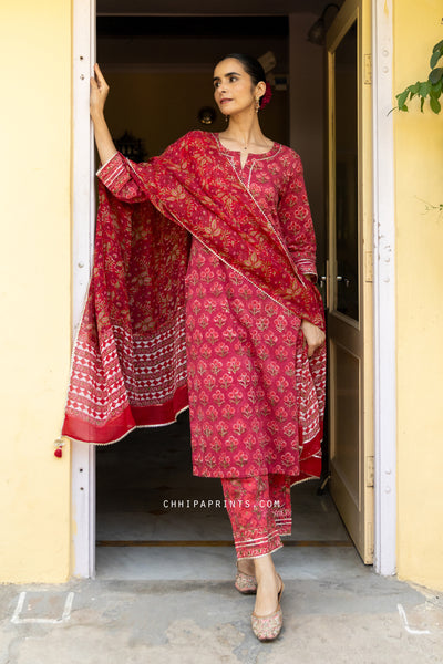 Cotton Block Print Gud Buti Kurta Set in Shades of Red