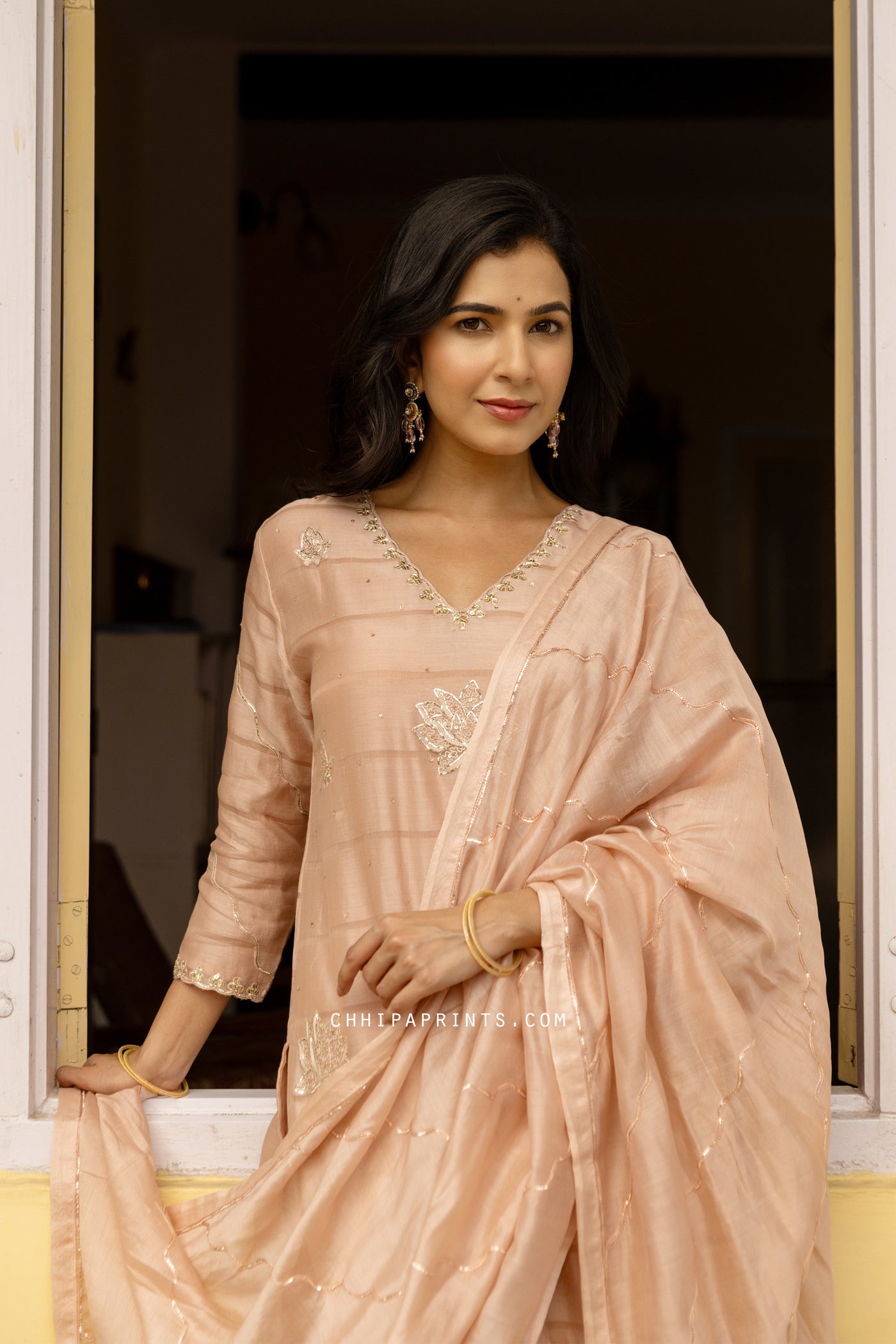 Chanderi Silk Dobby Dabka Embroidery Kurta Set in Cameo Rose