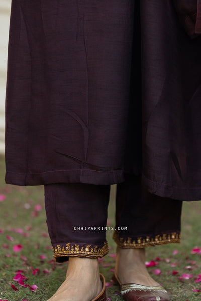 Raw Silk V Neck Antique Gold Embroidery Kurta Set in Dark Burgundy