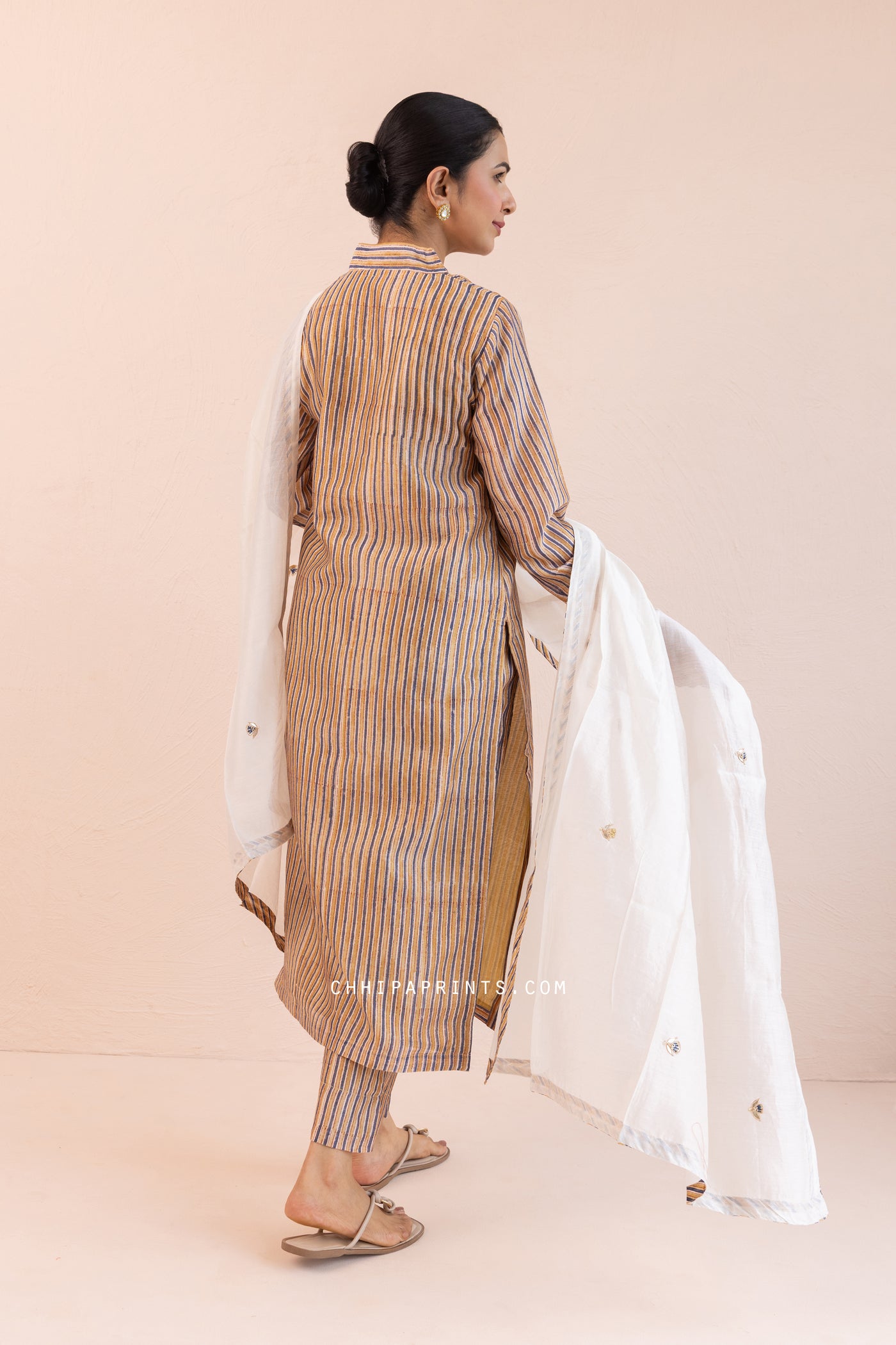 Chanderi Silk Block Print Mahin Stripes Kurta Set in Bronze Mist