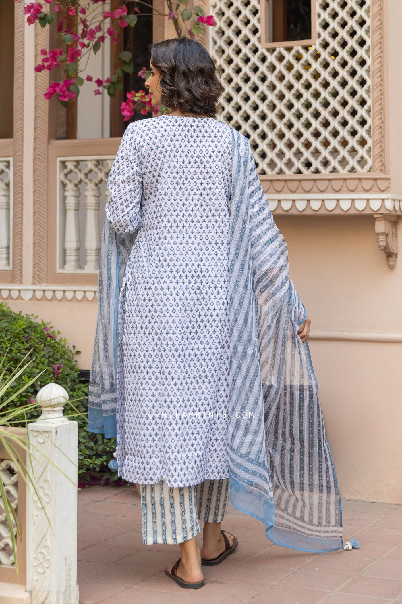 Cotton Block Print Mahin Buti Kurta Set in Shades of Blue