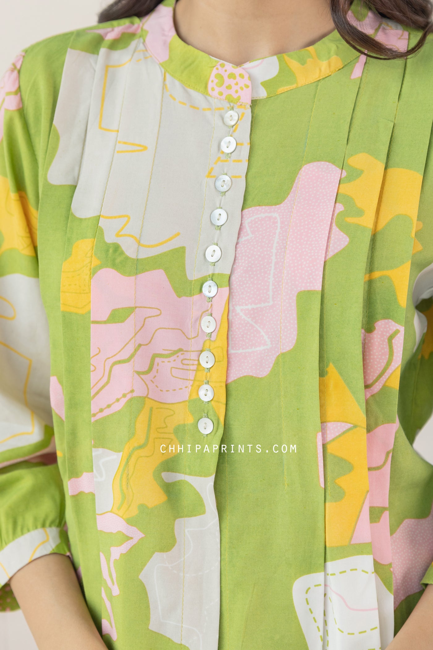 Cotton Abstract Print Tucks Co Ord Set In Lime Green