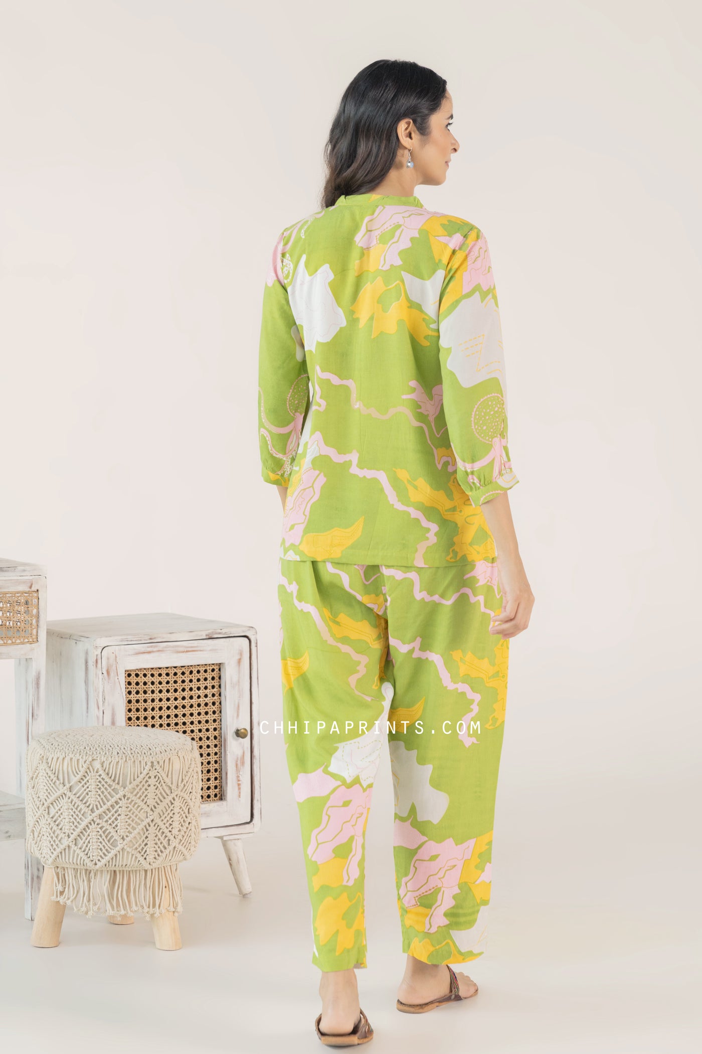 Cotton Abstract Print Tucks Co Ord Set In Lime Green