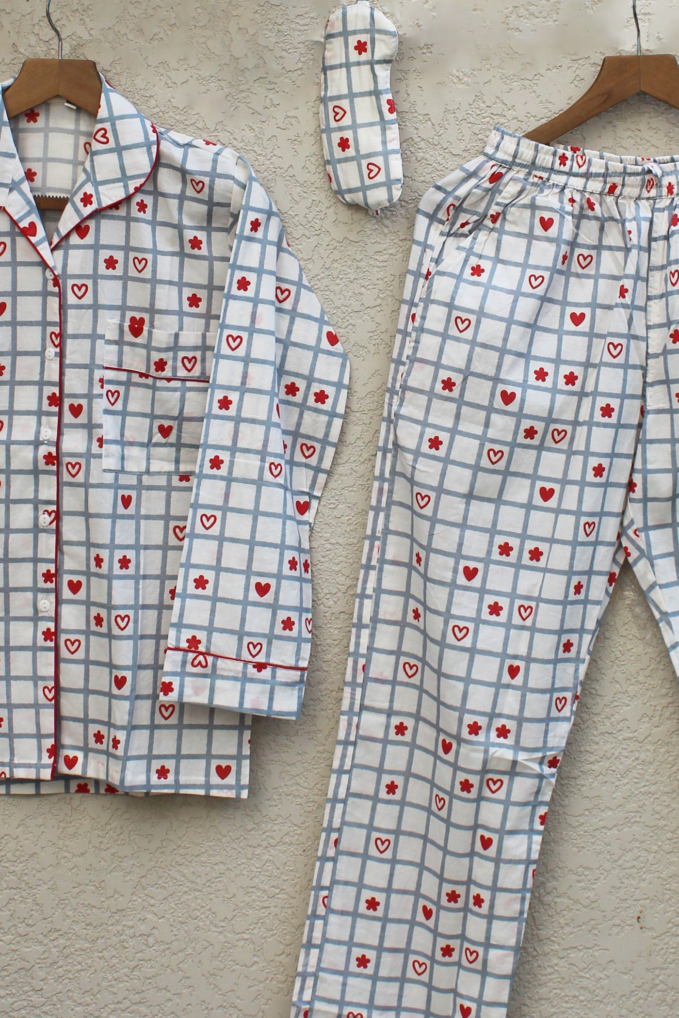 Cotton Checks Print Night Suit with Eye Mask in Grey