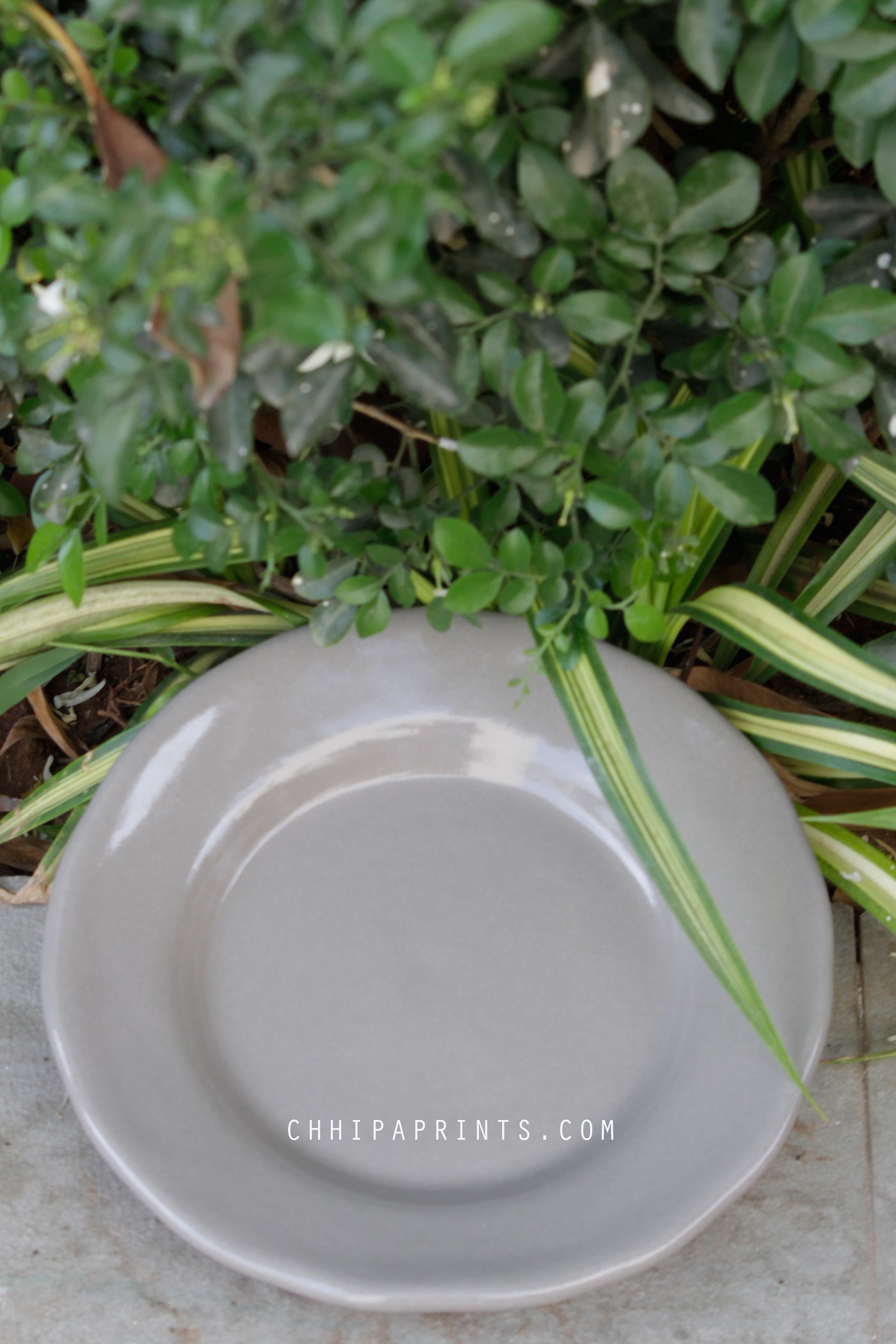 CERAMIC STONEWARE DESSERT PLATE IN CEMENT GREY