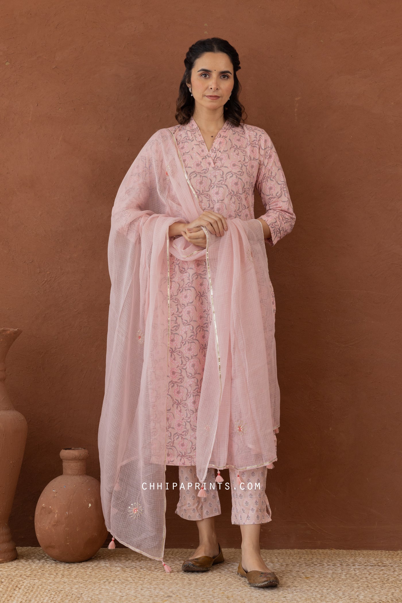 Cotton Mahin Gud Jaal Print Kurta Set in Soft Pink