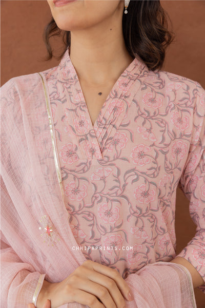 Cotton Mahin Gud Jaal Print Kurta Set in Soft Pink