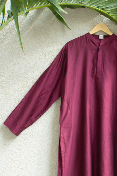 Chanderi Silk Plain Dye Men Kurta in Burgundy
