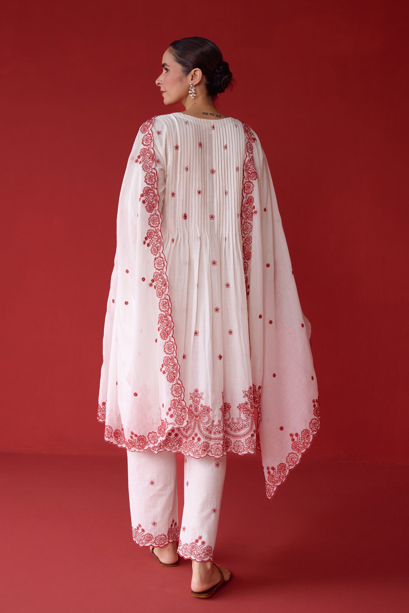 Cotton Shell Tuck Jaal & Buti Embroidered Kurta Set in Red
