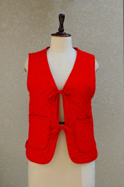 Cotton Quilted Plain Dye Jacket in Red