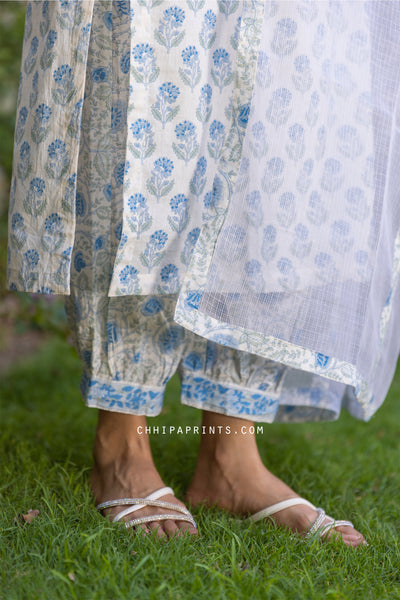 Cotton Buti Print Kurta Set in Shades of Powder Blue