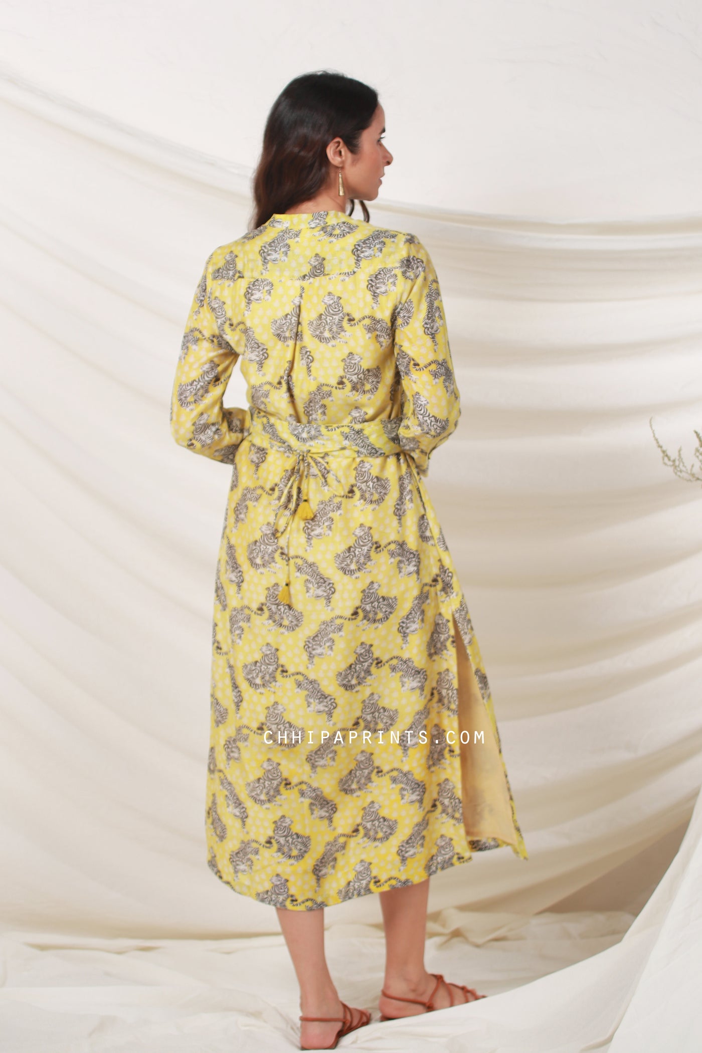 Cotton Silk Tiger Print Tunic Midi Dress In Light Yellow